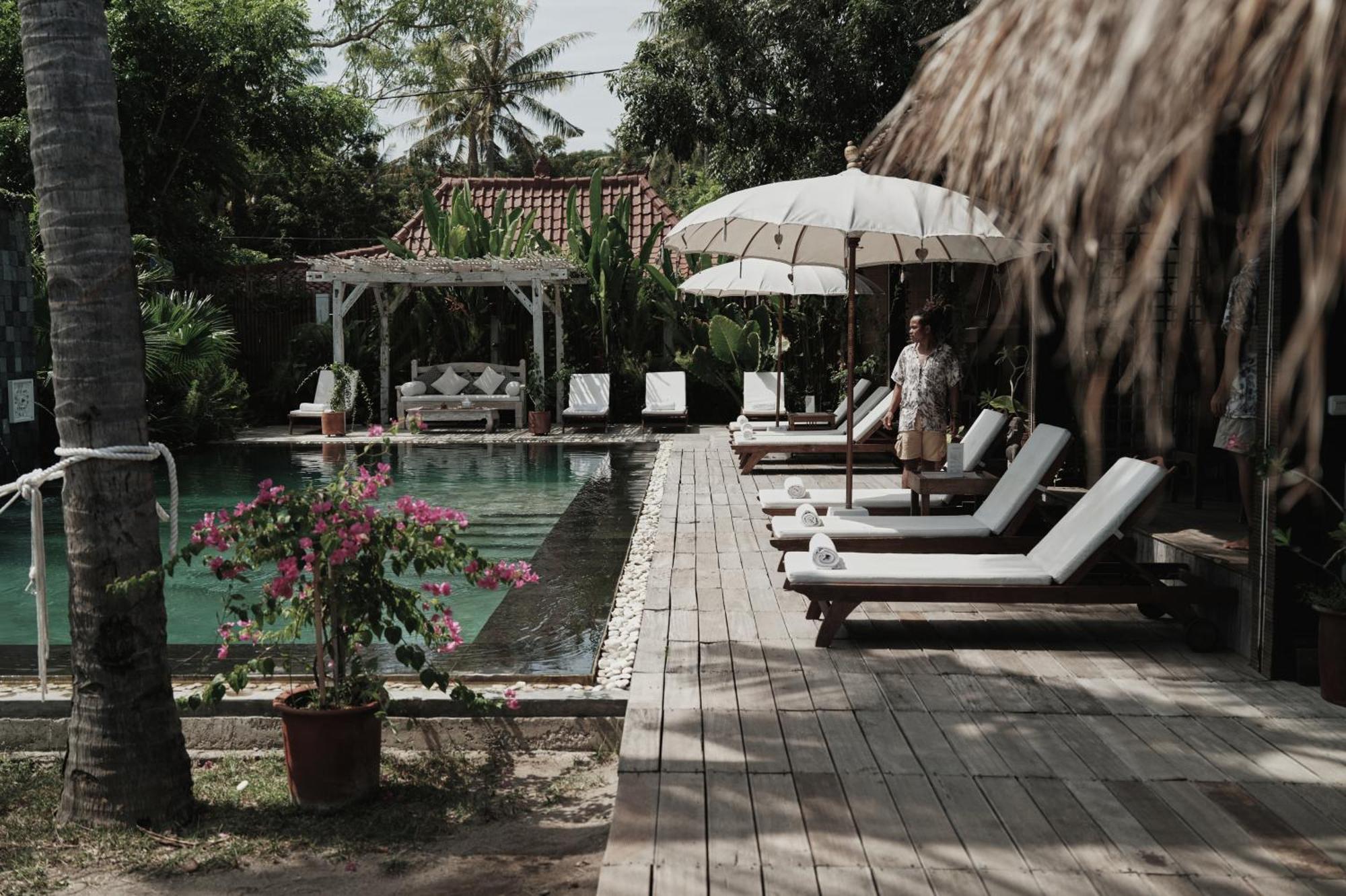 Lost Paradise Gili Gili Trawangan Exterior photo
