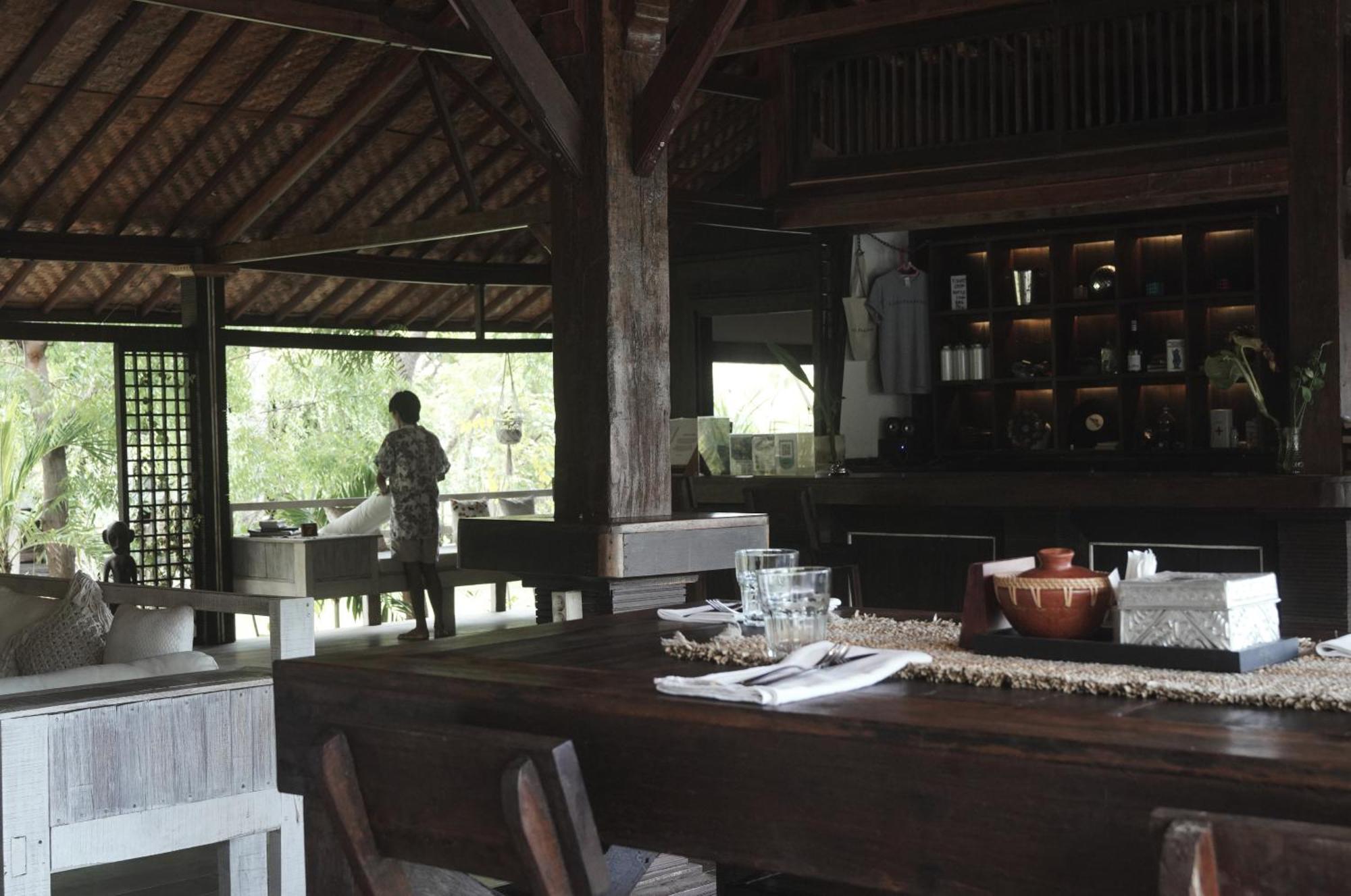 Lost Paradise Gili Gili Trawangan Exterior photo