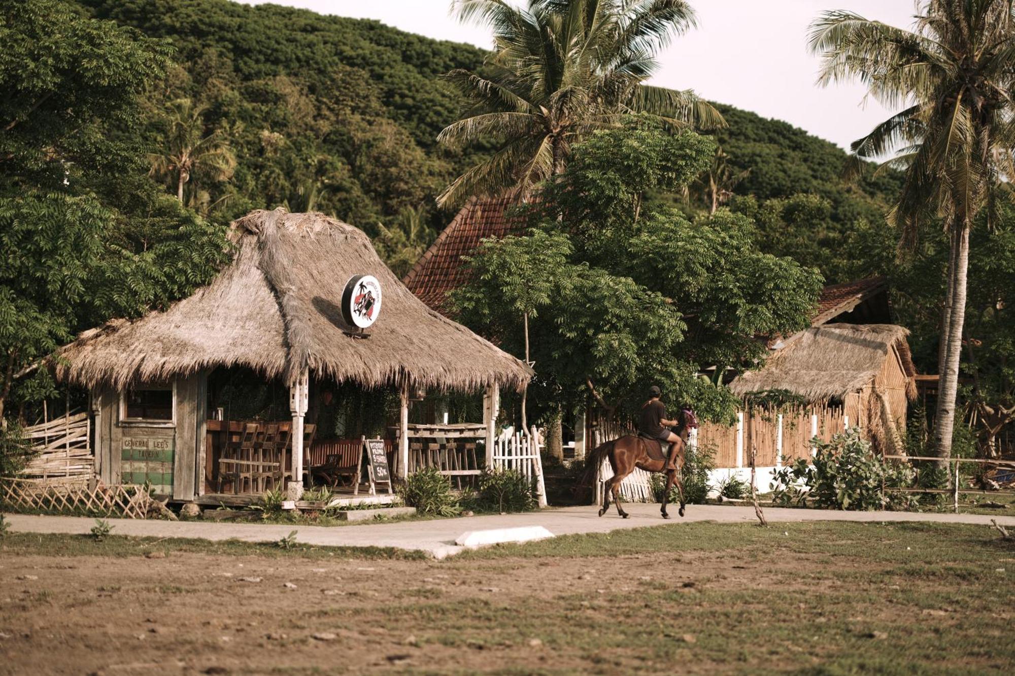 Lost Paradise Gili Gili Trawangan Exterior photo